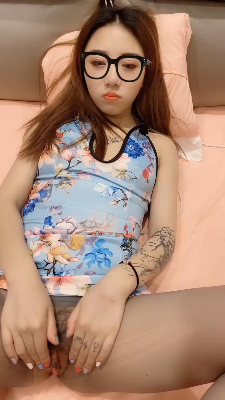 ISRD-025 女教師 in…[脅迫套房] 末廣純